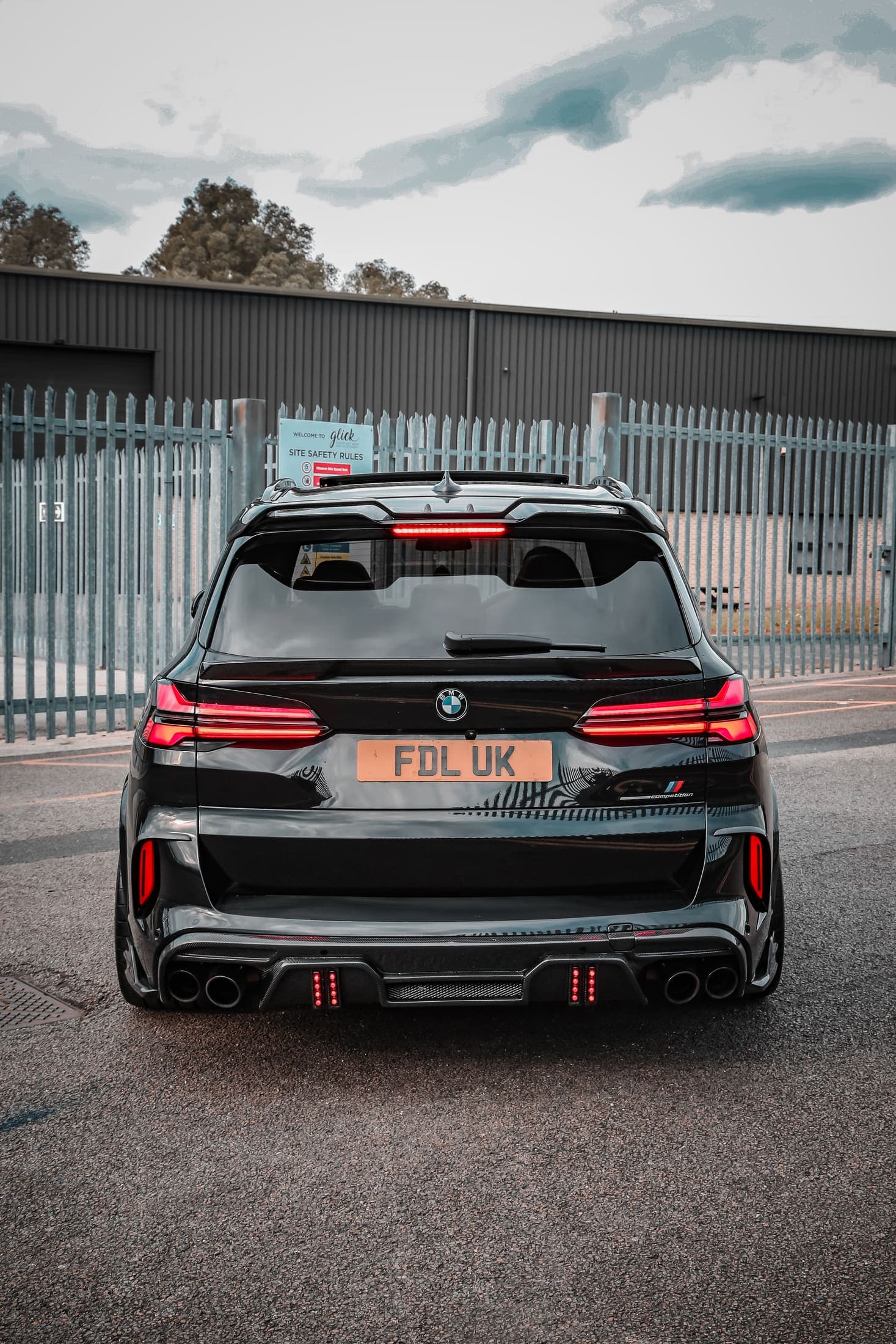 BMW X5M Carbon Edition still