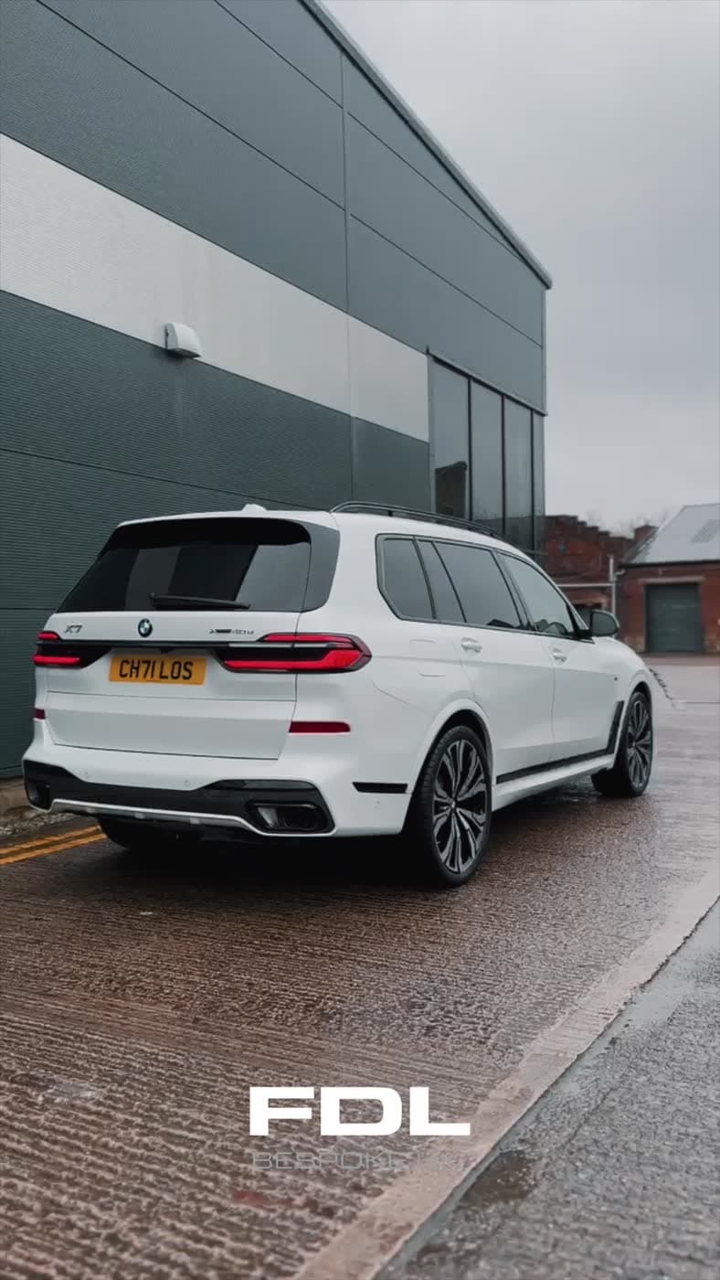 BMW X7 LCI White