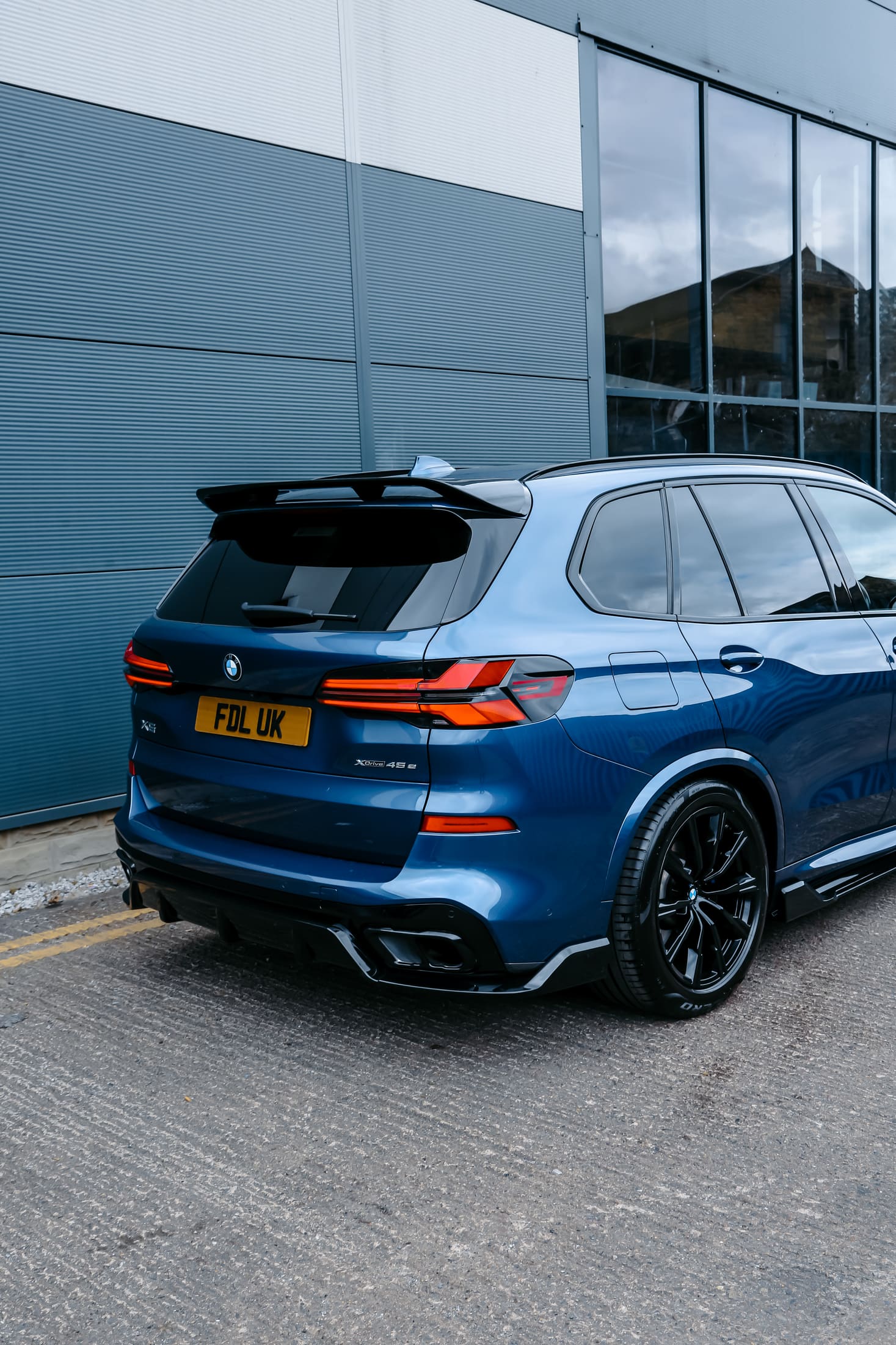 BMW X5 G05 Facelift Blue still
