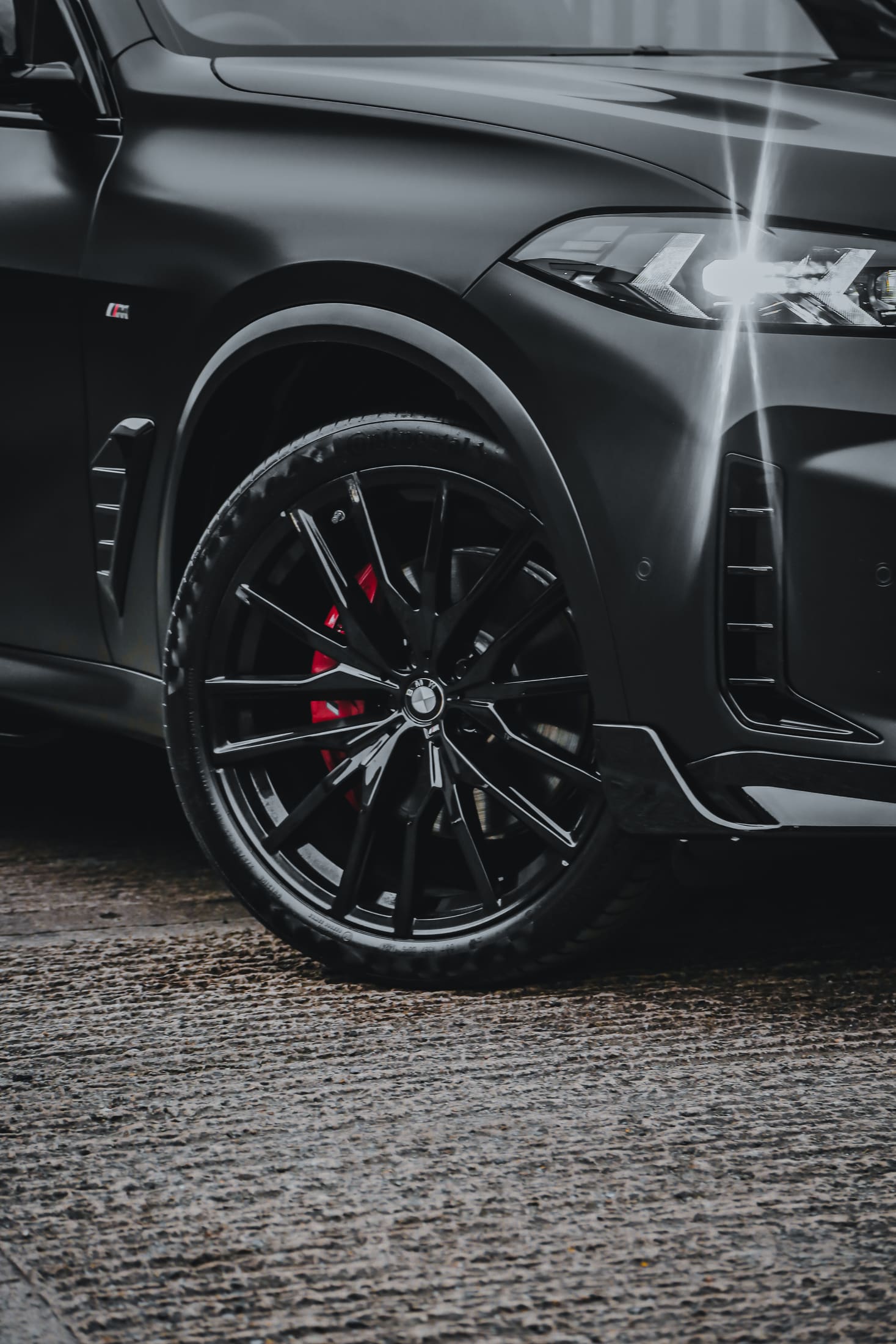 BMW X5 LCI Frozen Black still