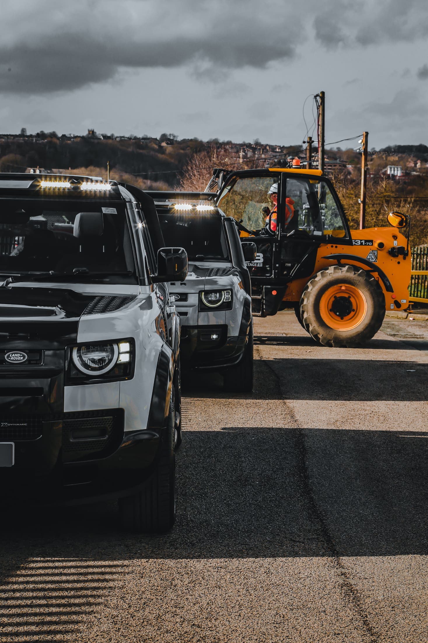 Defender Silver Grey JCB still