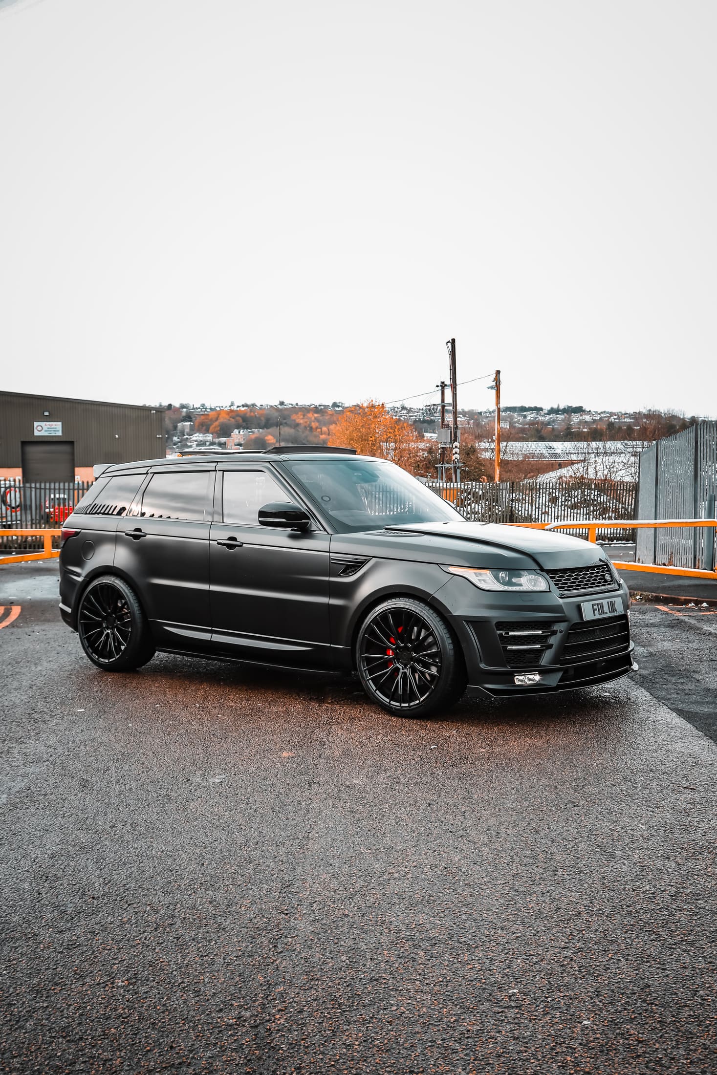 Range Rover Sport LM Bodykit still