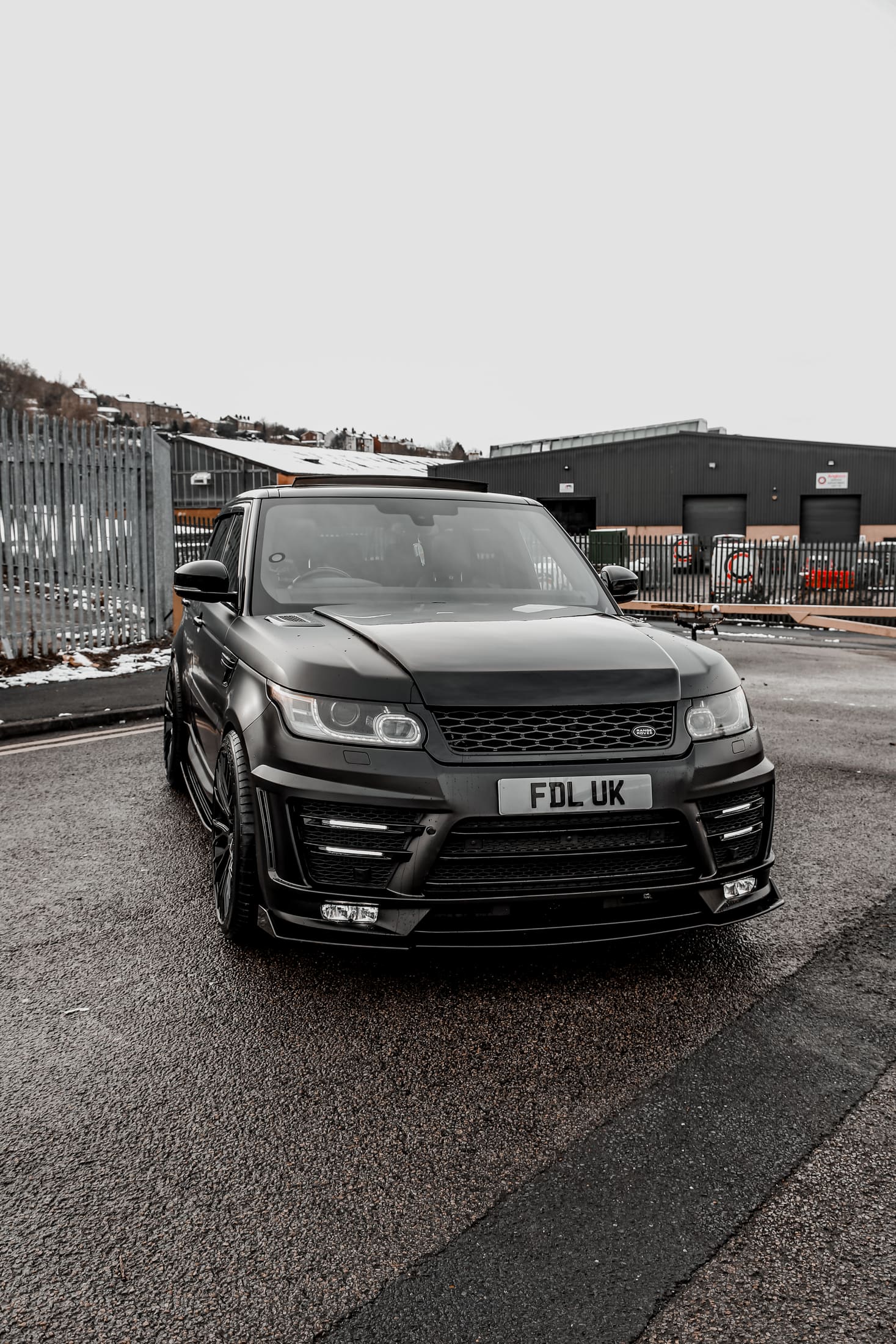 Range Rover Sport LM Bodykit still